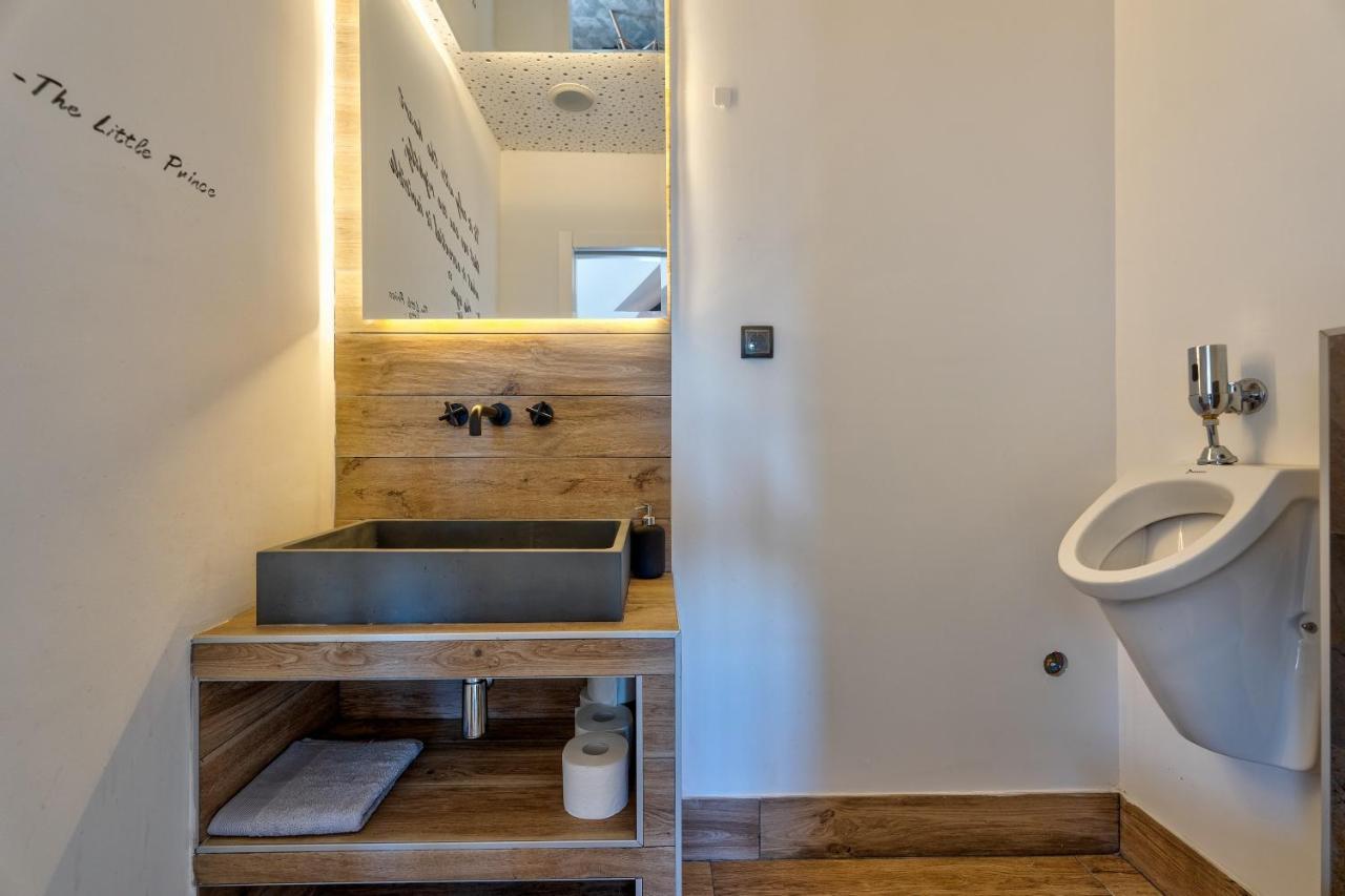 Infinity Sky Apartment